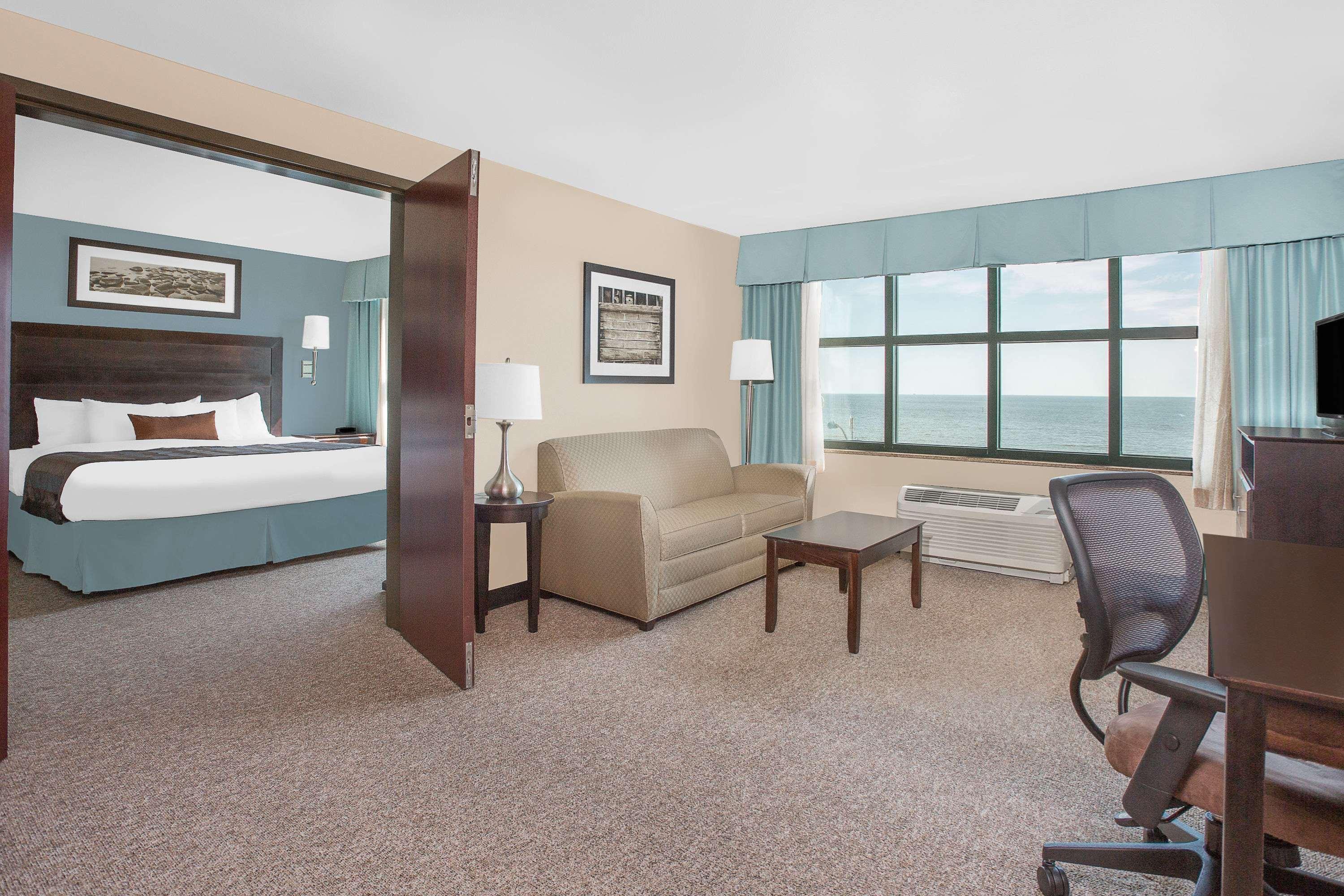 Hotel Express - By Ihg Gulfport